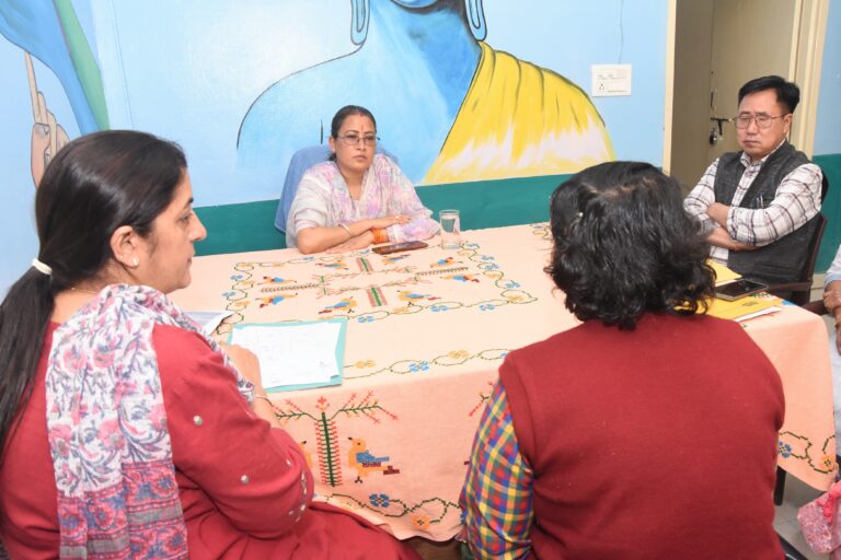 विभागीय सचिव को प्रस्ताव तैयार कर कैबिनेट में रखने के निर्देश दिए