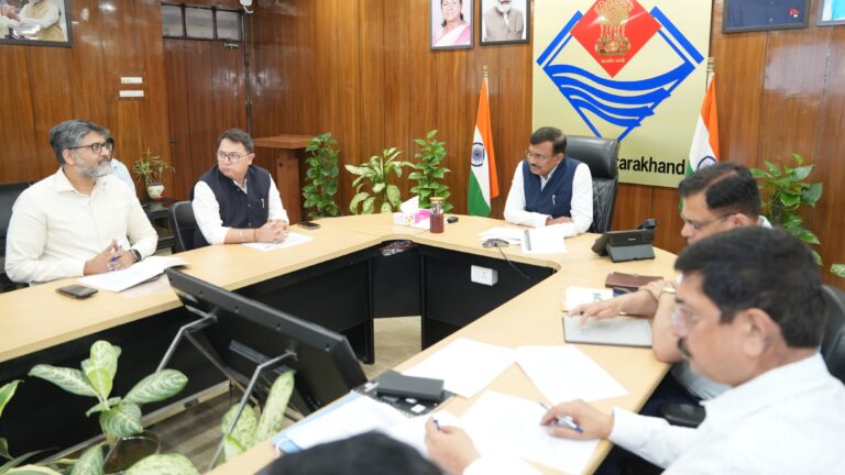 देहरादून :स्वच्छ भारत मिशन 2.0 की समीक्षा बैठक: ठोस अपशिष्ट प्रबंधन और चारधाम मार्गों की स्वच्छता पर जोर…